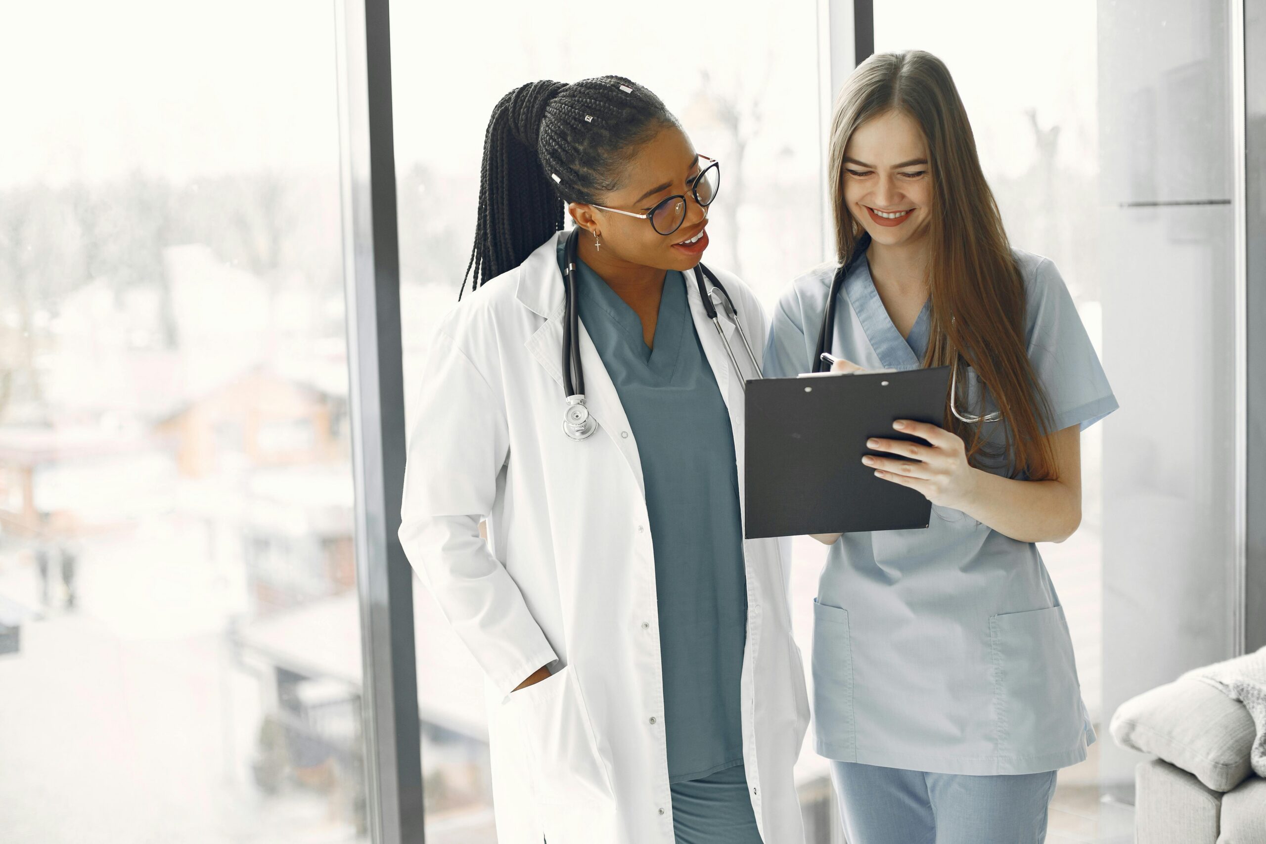 Step Up to Medicine vs. Master the Boards: Which Is Better for Step 2 CK?