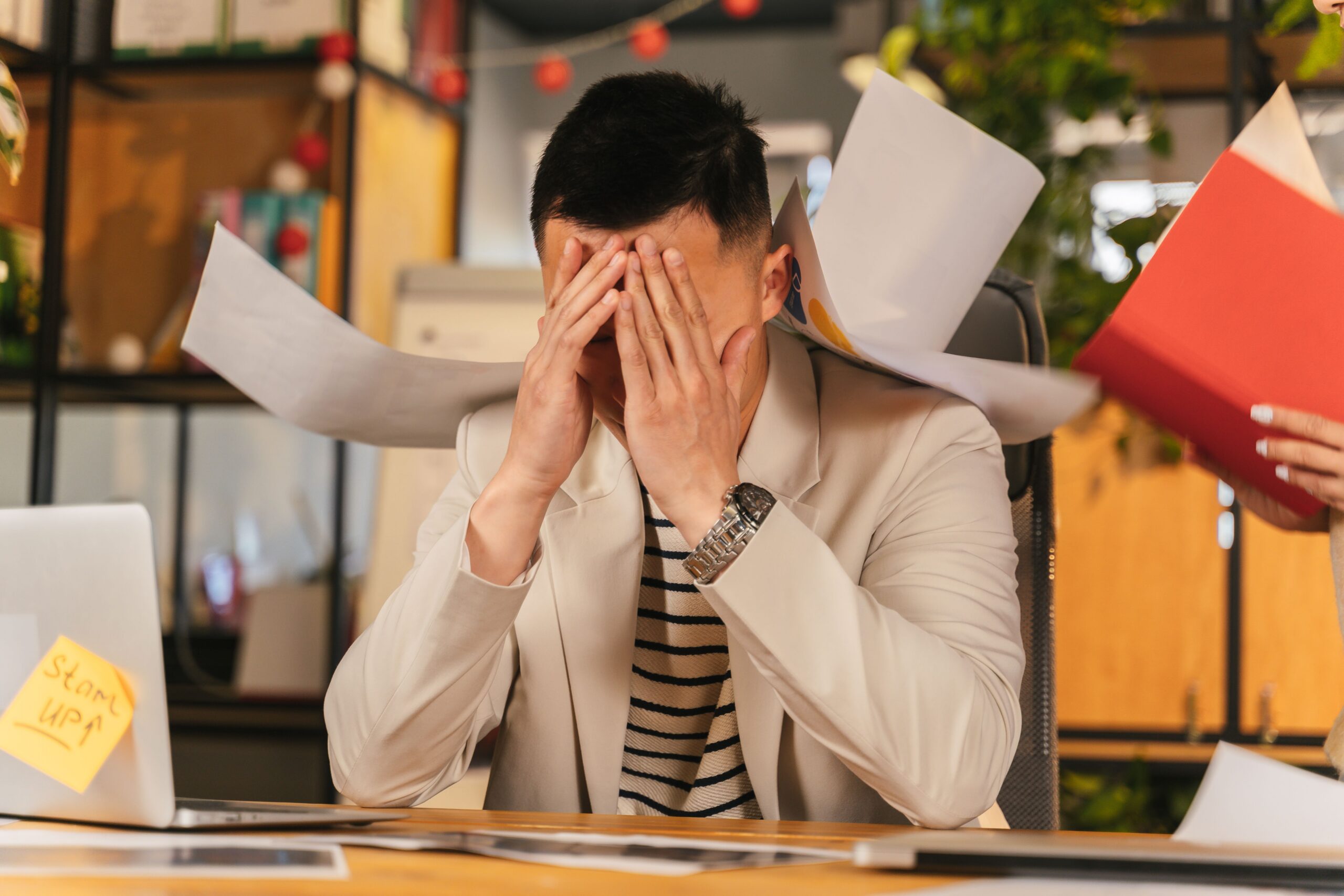 How to Manage Stress During Medical School Without Sacrificing Your Performance