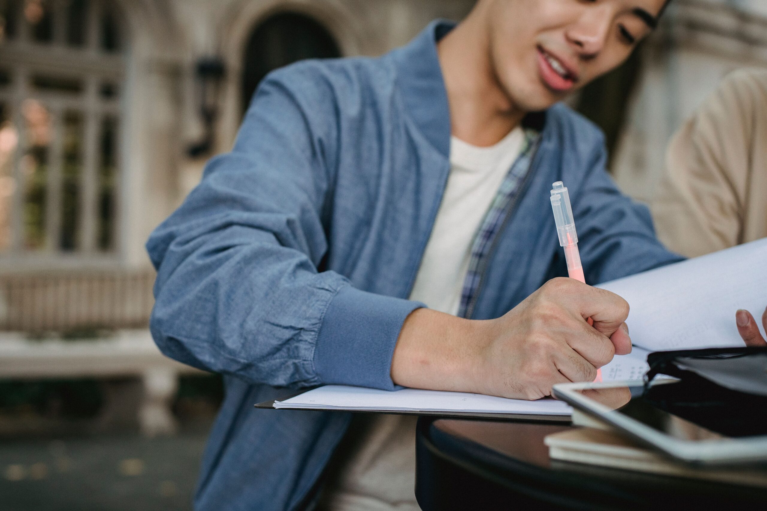 The Biggest Study Mistakes Students Make When Transitioning from USMLE Step 1 to Step 2