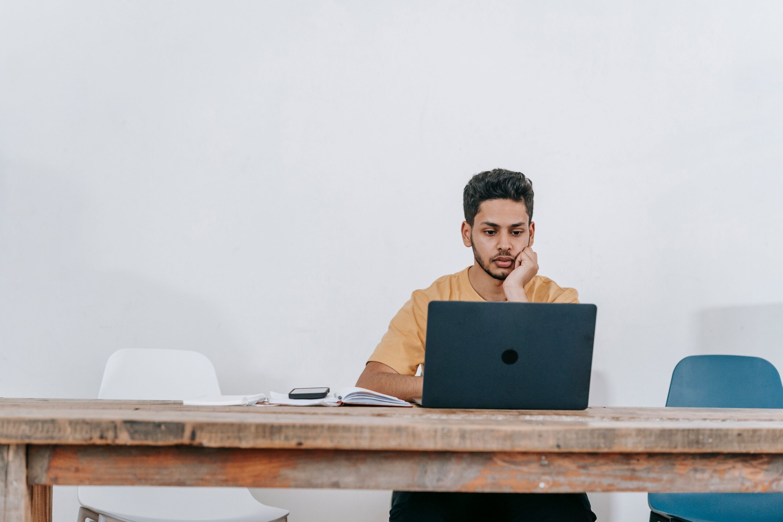 Choosing a Medical Specialty: Expert Insights from Tutors Across Fields